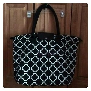 End of Summer closet clean out session